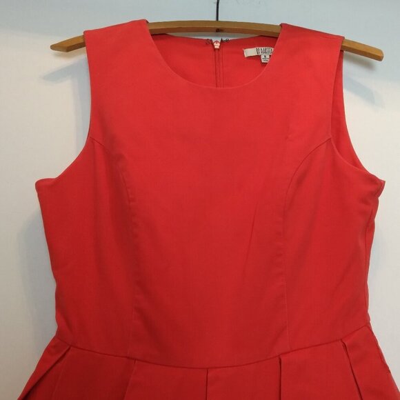 BB Dakota Red Corduroy Sleeveless Scoop Neck Fit & Flare Pleated Dress Sz 6 - Picture 2 of 7